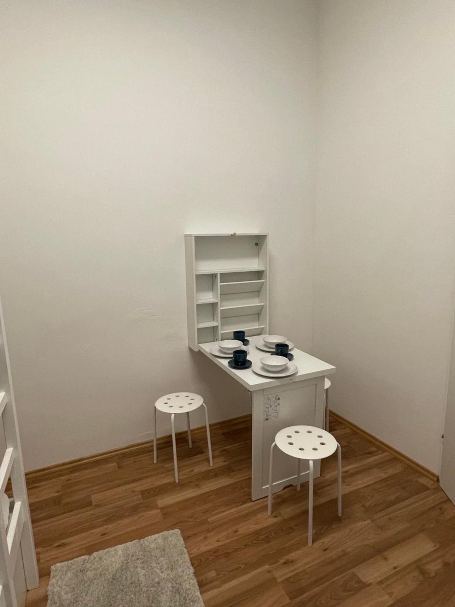 Central Mini Apartment Rhg 1 Відень Екстер'єр фото
