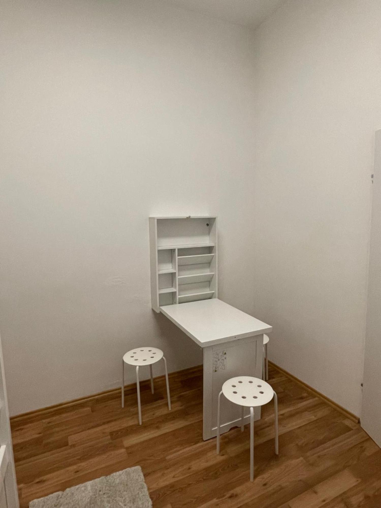 Central Mini Apartment Rhg 1 Відень Екстер'єр фото